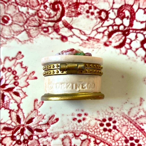 💐Vintage💐Hand Painted Hinged Box - Picture 6 of 8